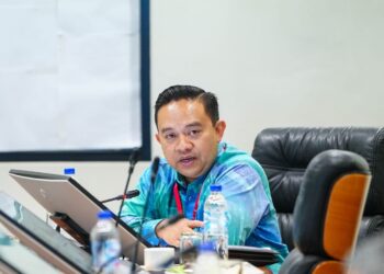 KL Tower closure sparks controversy, Wan Saiful says it signals a disturbing trend of forced takeovers