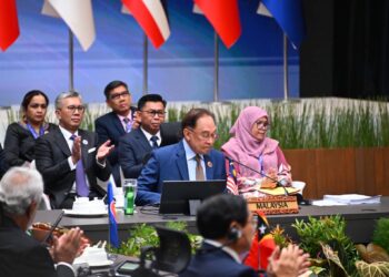 Anwar sanjung sidang kemuncak tiga hala ASEAN-GCC-China sebagai titik perubahan strategik