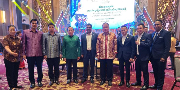 Photo by FB/Dato' Seri Tiong King Sing