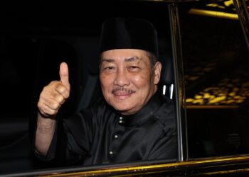 Hajiji gains commanding edge as independents, parties rally behind GRS