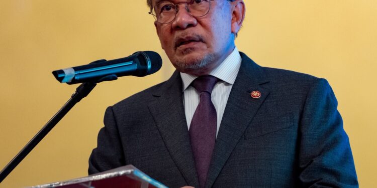 YAB Perdana Menteri, Dato' Seri Anwar Ibrahim.