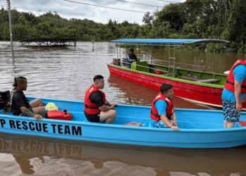 Presiden PDP gerak dua bot salur bantuan banjir ke Ulu Sebauh
