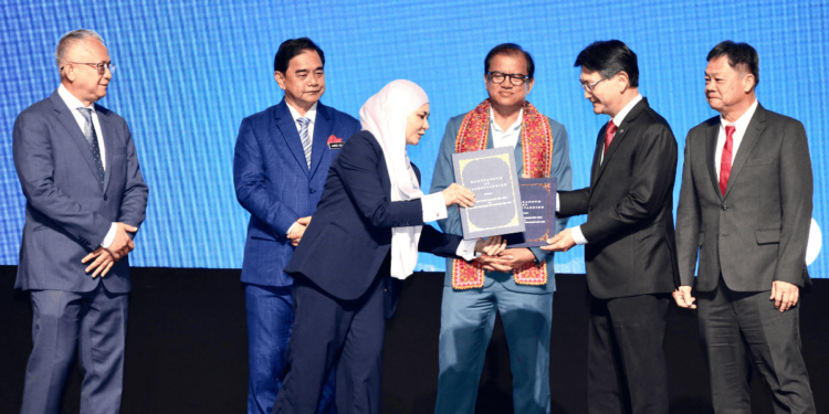 RM32.31 juta perkasa pendigitalan Sabah – KM Sabah