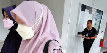 Mother of two faces five charges of sexual assault against schoolboy