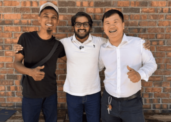 From roadside kindness to national recognition: Yusof and Dicky epitomise Malaysia’s true unity
