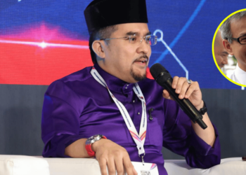 ‘Kaduk naik junjung’: UMNO Sec-Gen criticises Tony Pua’s stance on Sultan’s decree