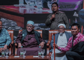 Everest climber says RM16,500 bid for Hadi Awang’s walking stick was symbol of self-reflection, not ‘fanaticism’