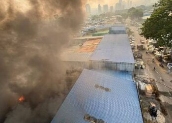 Kebakaran di Puchong: Empat kilang musnah hampir 90 peratus