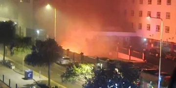 Hotel di UK terbakar : Ratusan penghuni dipindahkan