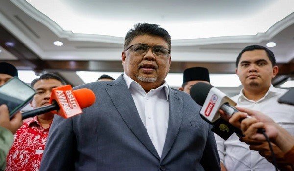 DATUK SERI AB RAUF YUSOF - BERNAMA