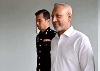 Bekas CEO mengaku tidak bersalah perdaya Lembaga Pengarah FIC