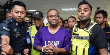 Abdul Azeez pakai baju lokap, gari atas kehendak sendiri