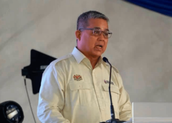 Jenaka paderi, biarawati: Menteri Perpaduan minta pihak berkuasa siasat