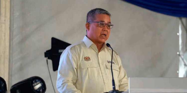 Jenaka paderi, biarawati: Menteri Perpaduan minta pihak berkuasa siasat