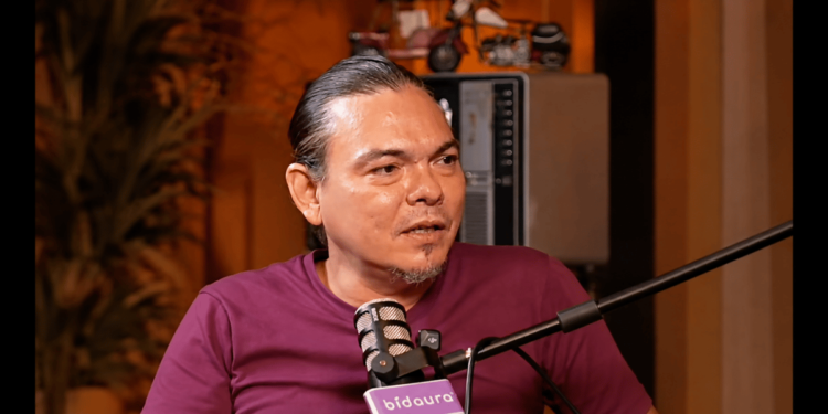 Penyanyi dan komposer, Yasin Sulaiman.