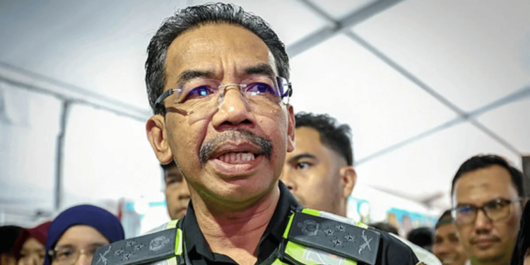 DATUK AZMAN ADAM - BERNAMA