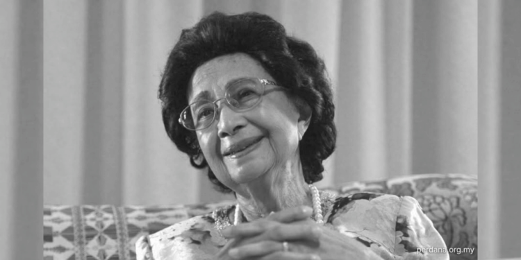 Istiadat Pengebumian Pembesar Negara buat Tun Dr. Siti Hasmah