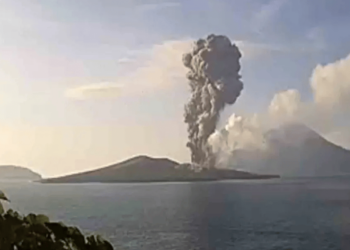 Debu Anak Krakatau: Potensi hinggap ke Malaysia rendah