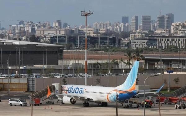 PESAWAT Flydubai - GAMBAR REUTERS