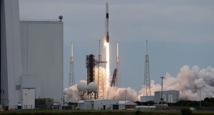 A SpaceX Falcon 9 rocket and Dragon spacecraft lifts off from Cape Canaveral Space Force Station, Florida carrying four-member crew to the International Space Station (ISS).-PIC REUTERS