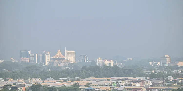 SEBANYAK 32 kawasan di seluruh negara mencatatkan IPU pada tahap sederhana.-GAMBAR FAIL BERNAMA