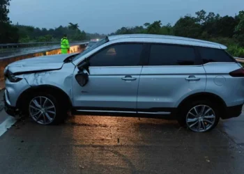 Ahli Parlimen Rantau Panjang cedera kemalangan, SUV terbabas