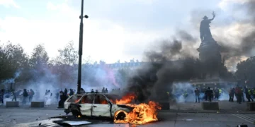 Malaysians recount harrowing encounters in Paris riots