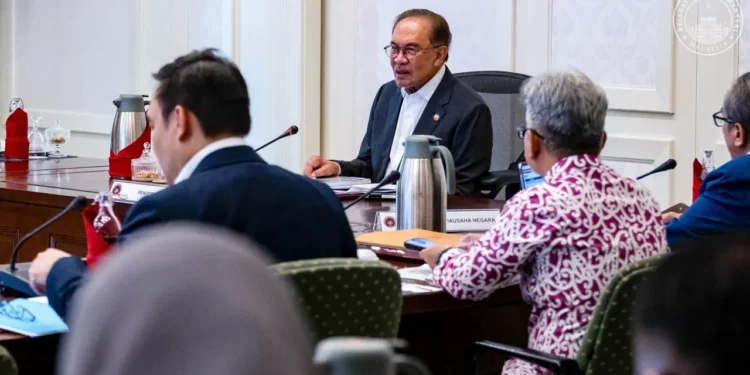 FOTO Facebook Anwar Ibrahim
