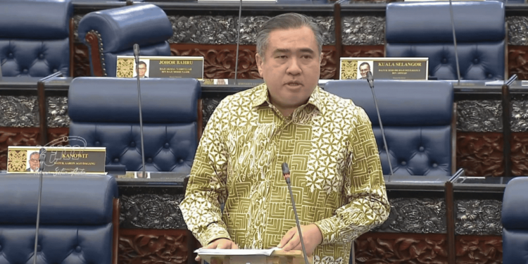 Menteri Pengangkutan Anthony Loke Siew Fook. Foto: Anthony Loke/FB