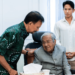 Sultan Brunei ziarah Tun Dr. Mahathir di IJN