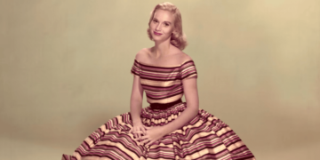 Pelakon legenda Hollywood Eva Marie Saint meninggal dunia usia 102 tahun